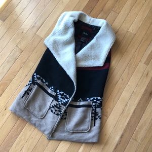 Me Jane Aztec Navajo Print Vest Woman’s Small